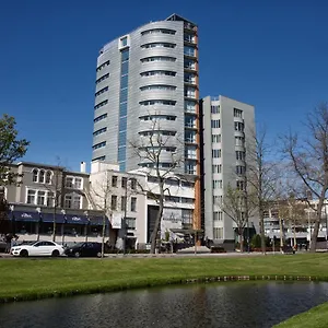 bilderberg-parkhotel.ihotelsrotterdam.com/
