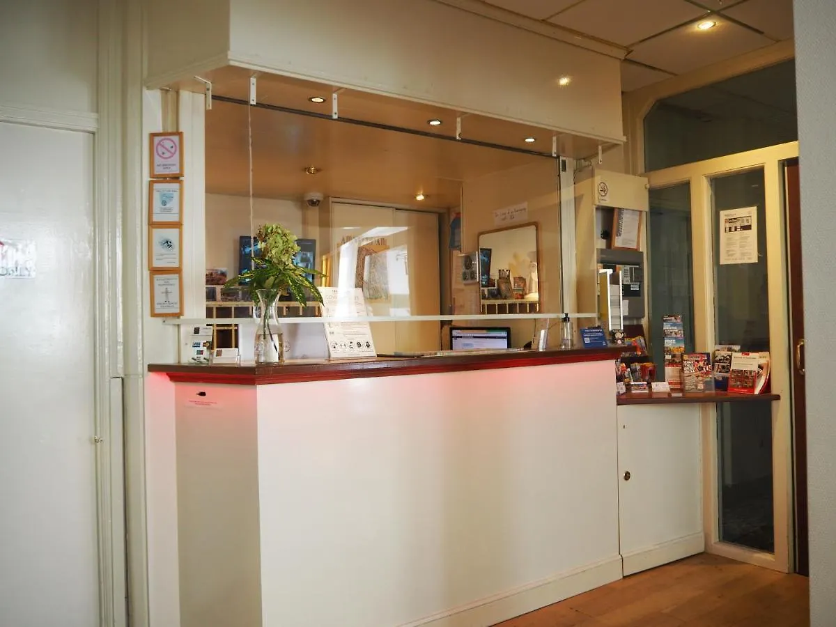 Euphemia Budget Old City Canal Zone Amsterdam Hollanda