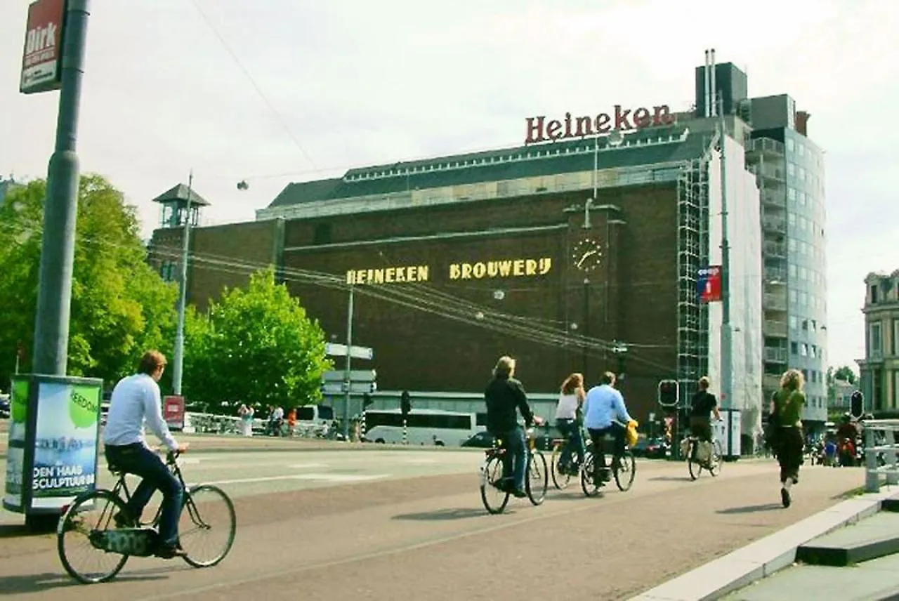 Euphemia Budget Old City Canal Zone Amsterdam Hollanda